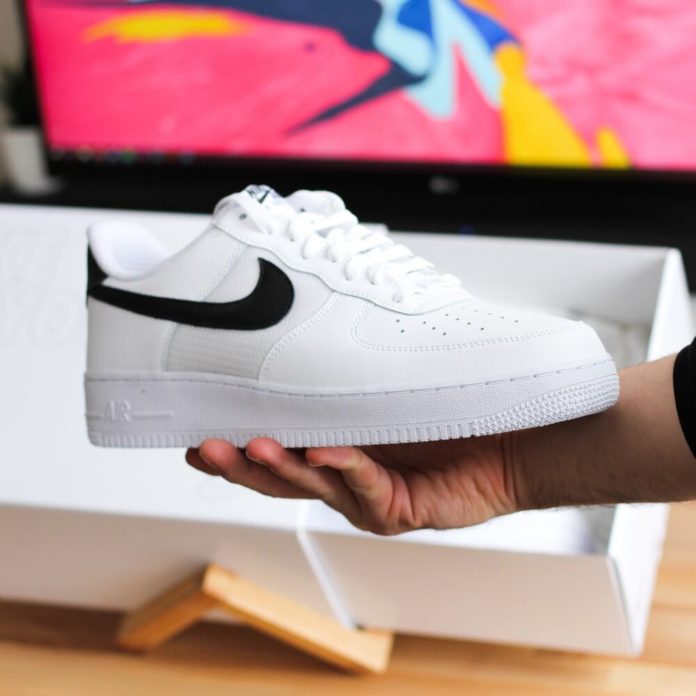 witte sneakers van nike voor mannen