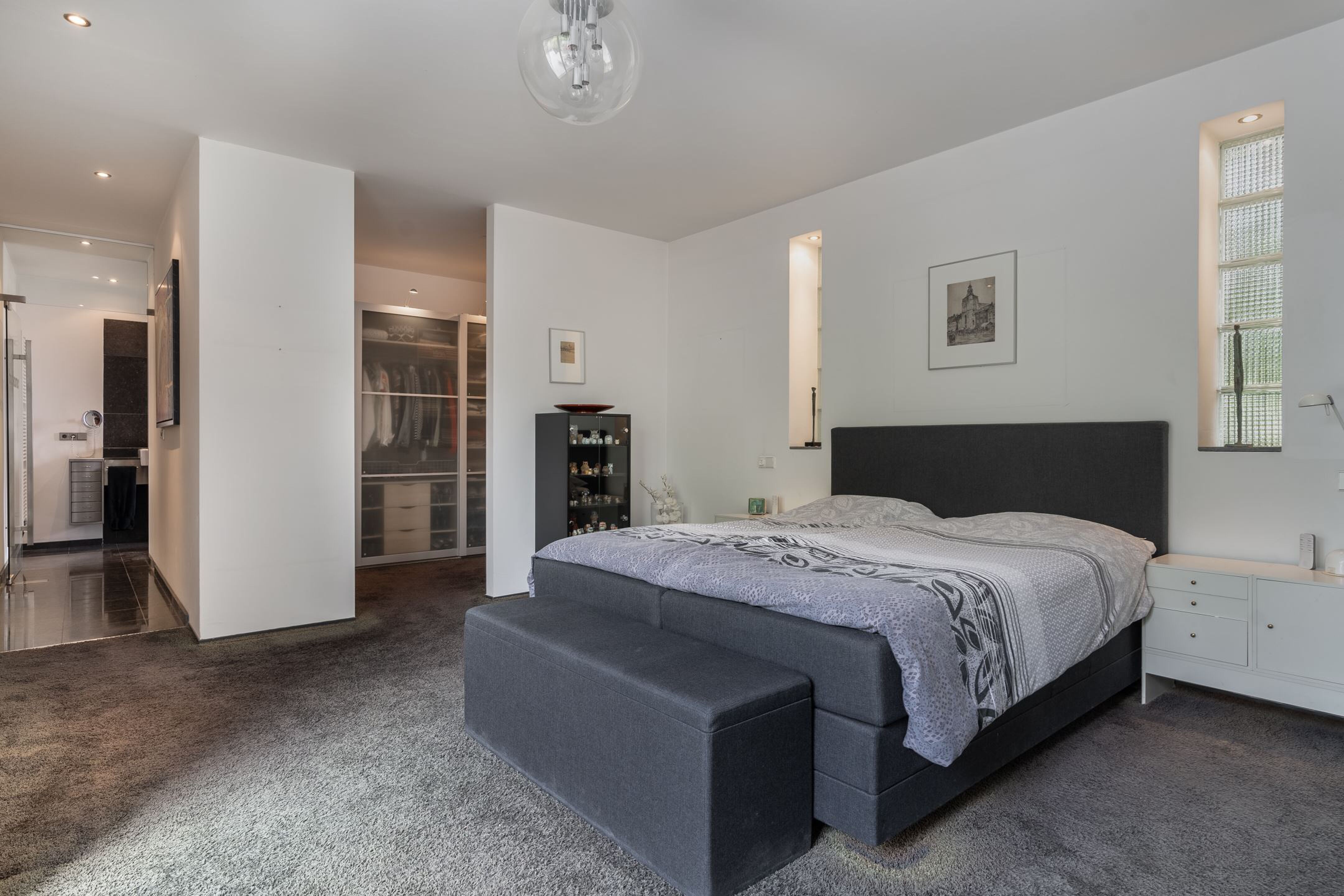 Villa Eindhoven slaapkamer