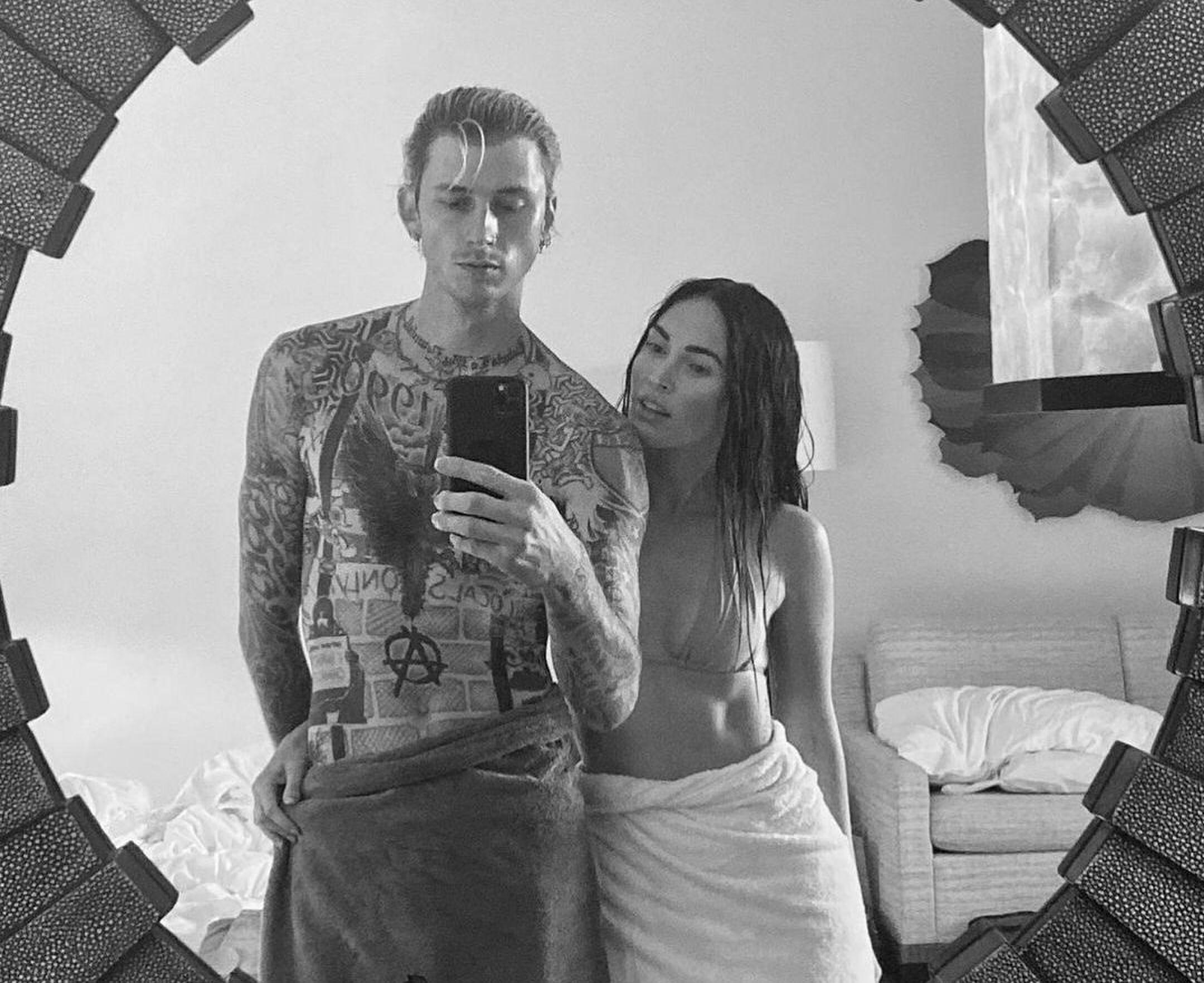 megan fox machine gun Kelly