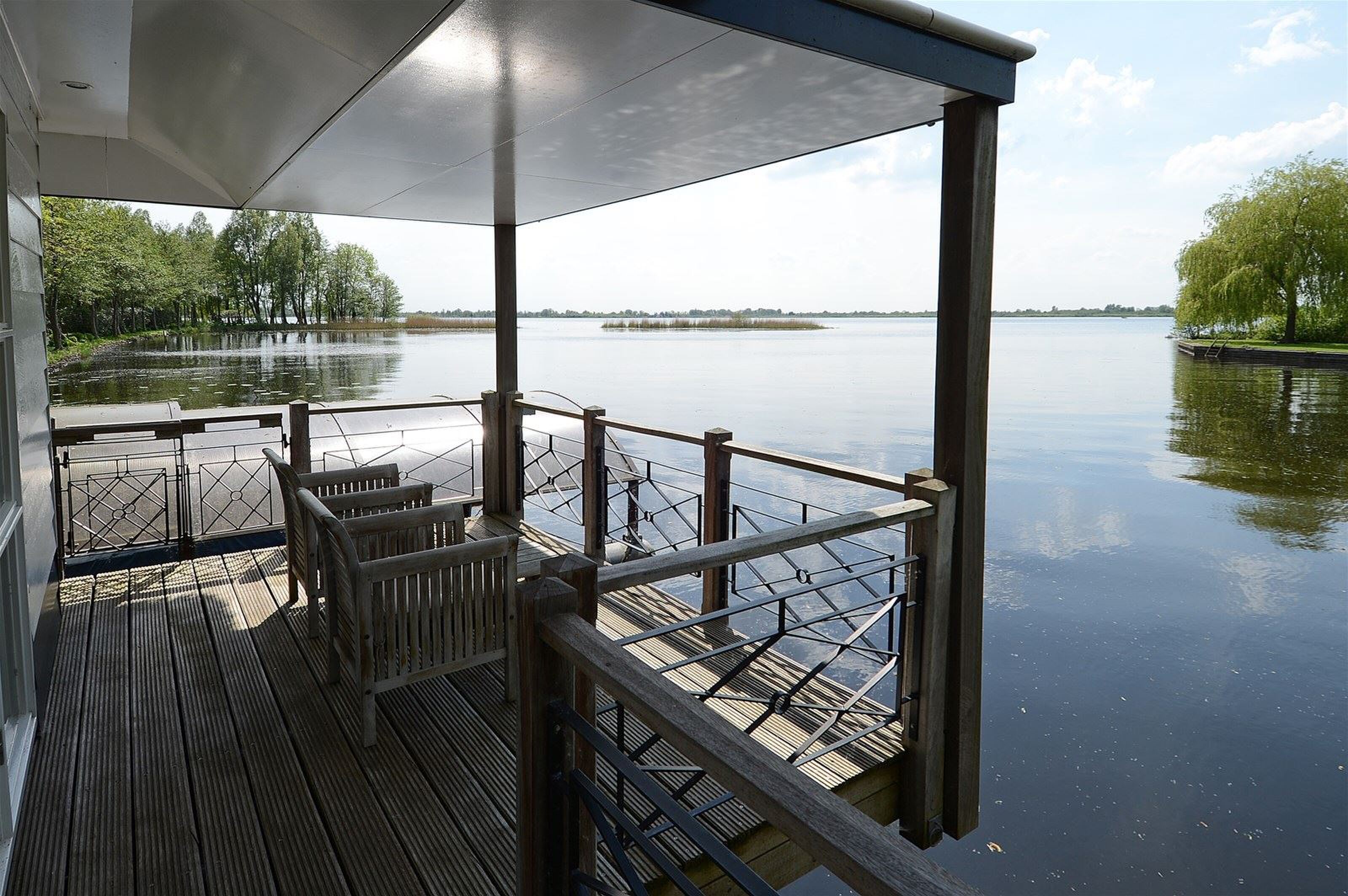 villa van een paar miljoen uitzicht