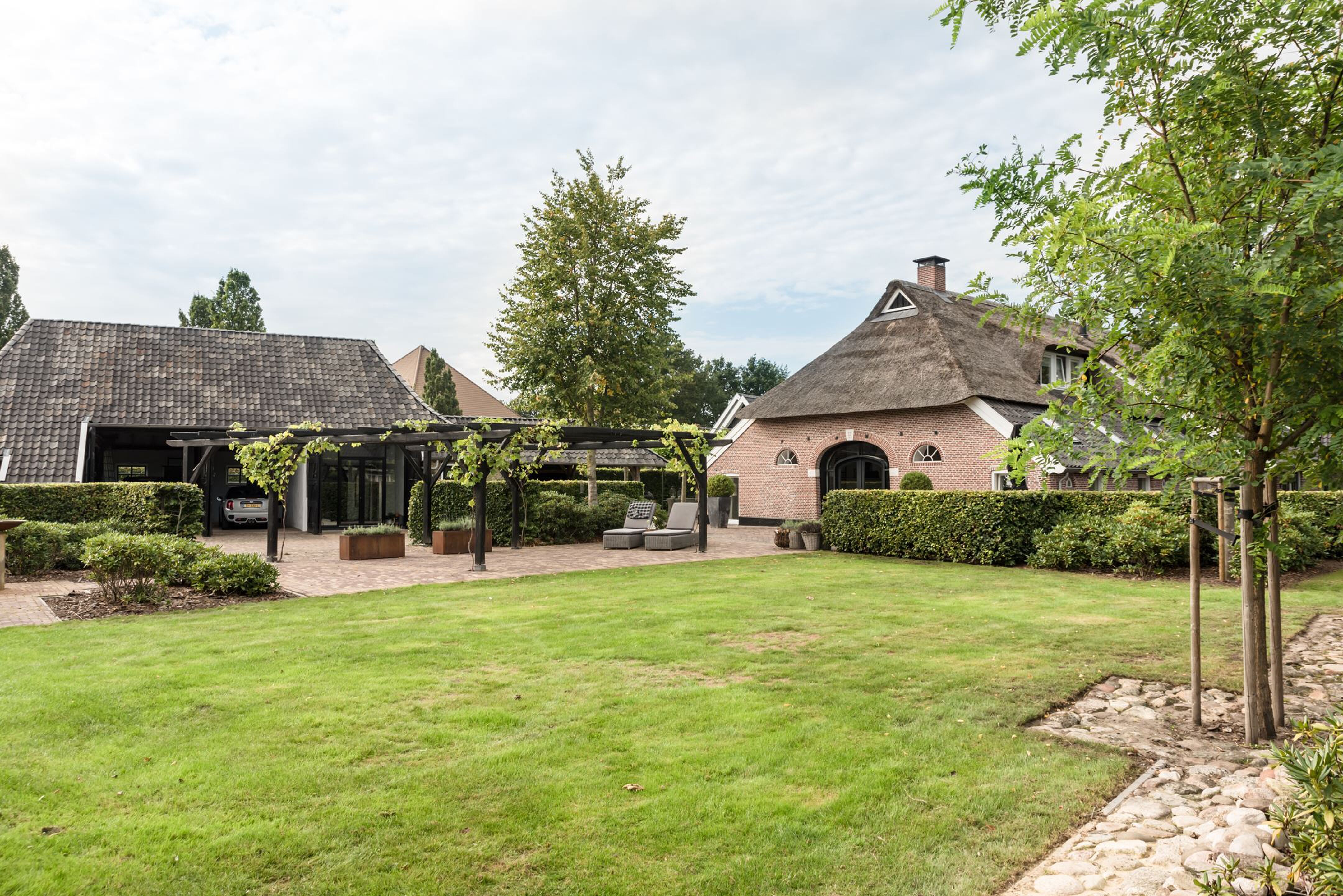 woonboerderij tuin