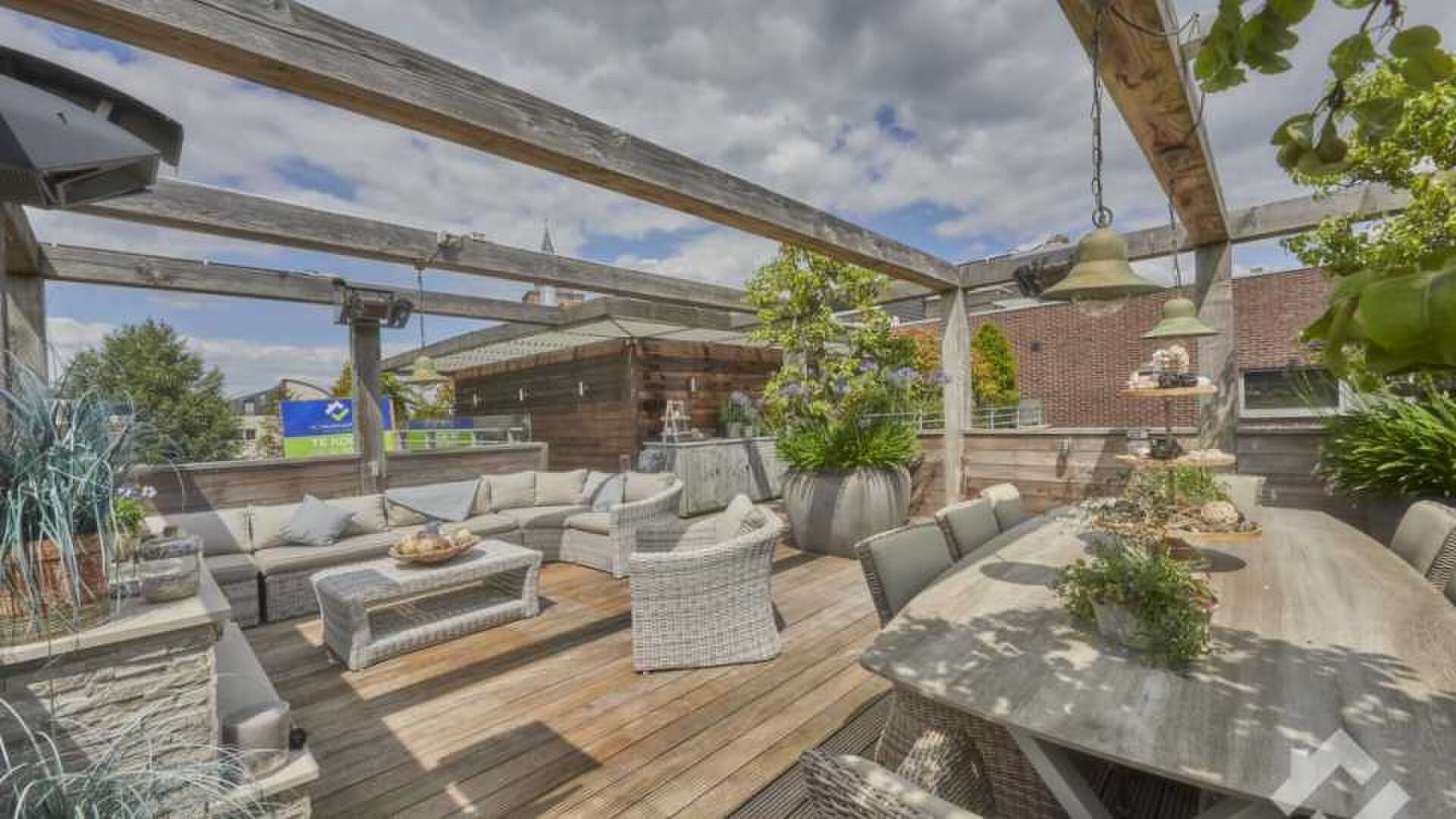 luxe penthouse peter gillis