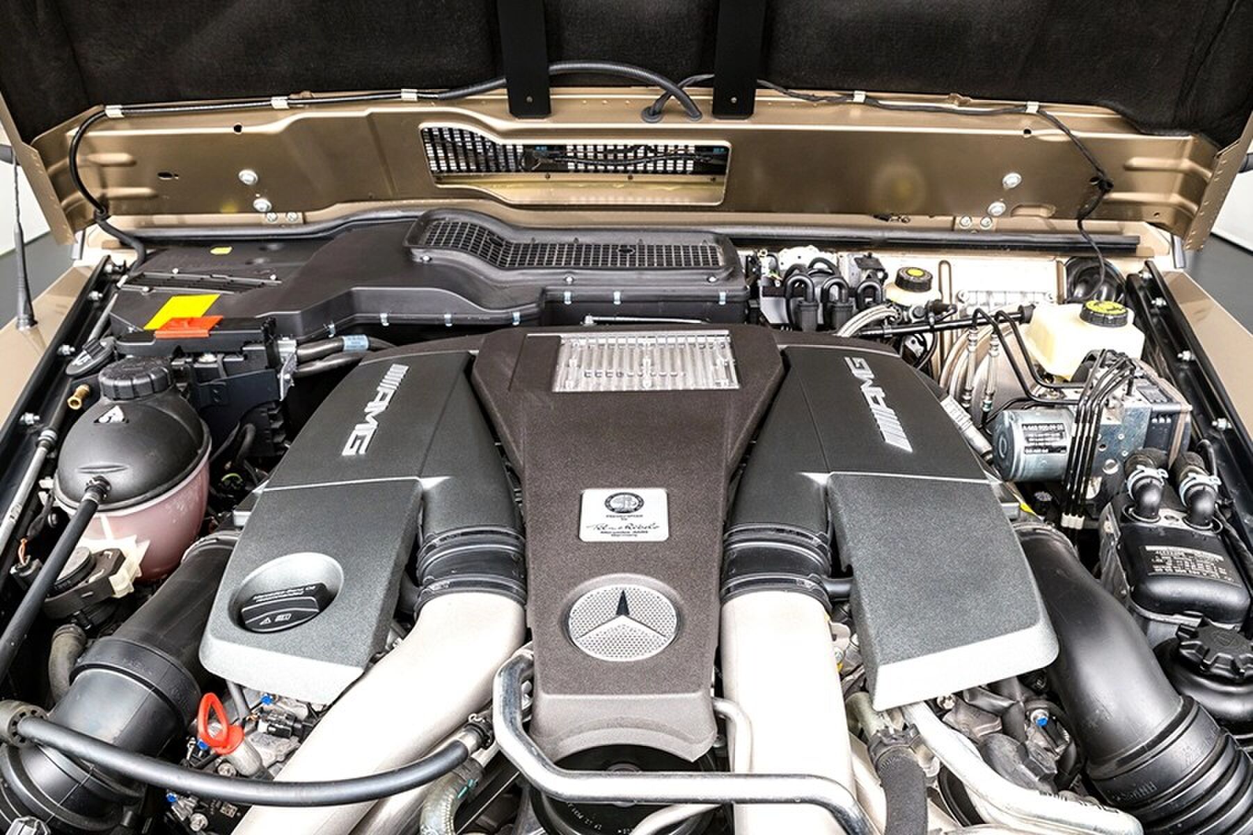 motor van de mercedes