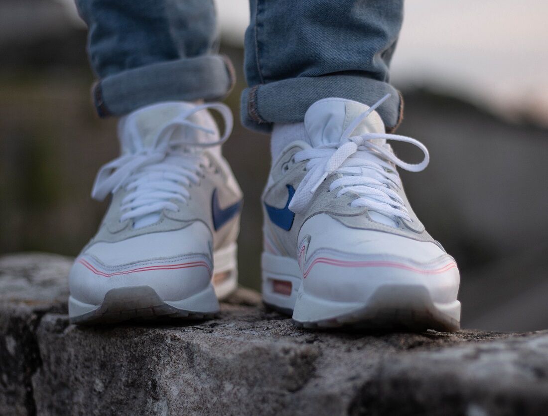 witte sneakers schoonmaken