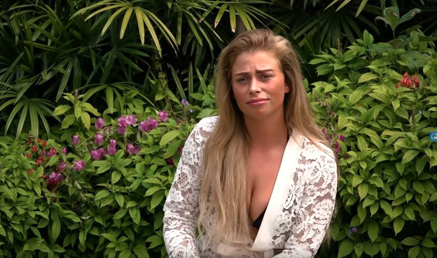 ayla ex on the beach double dutch