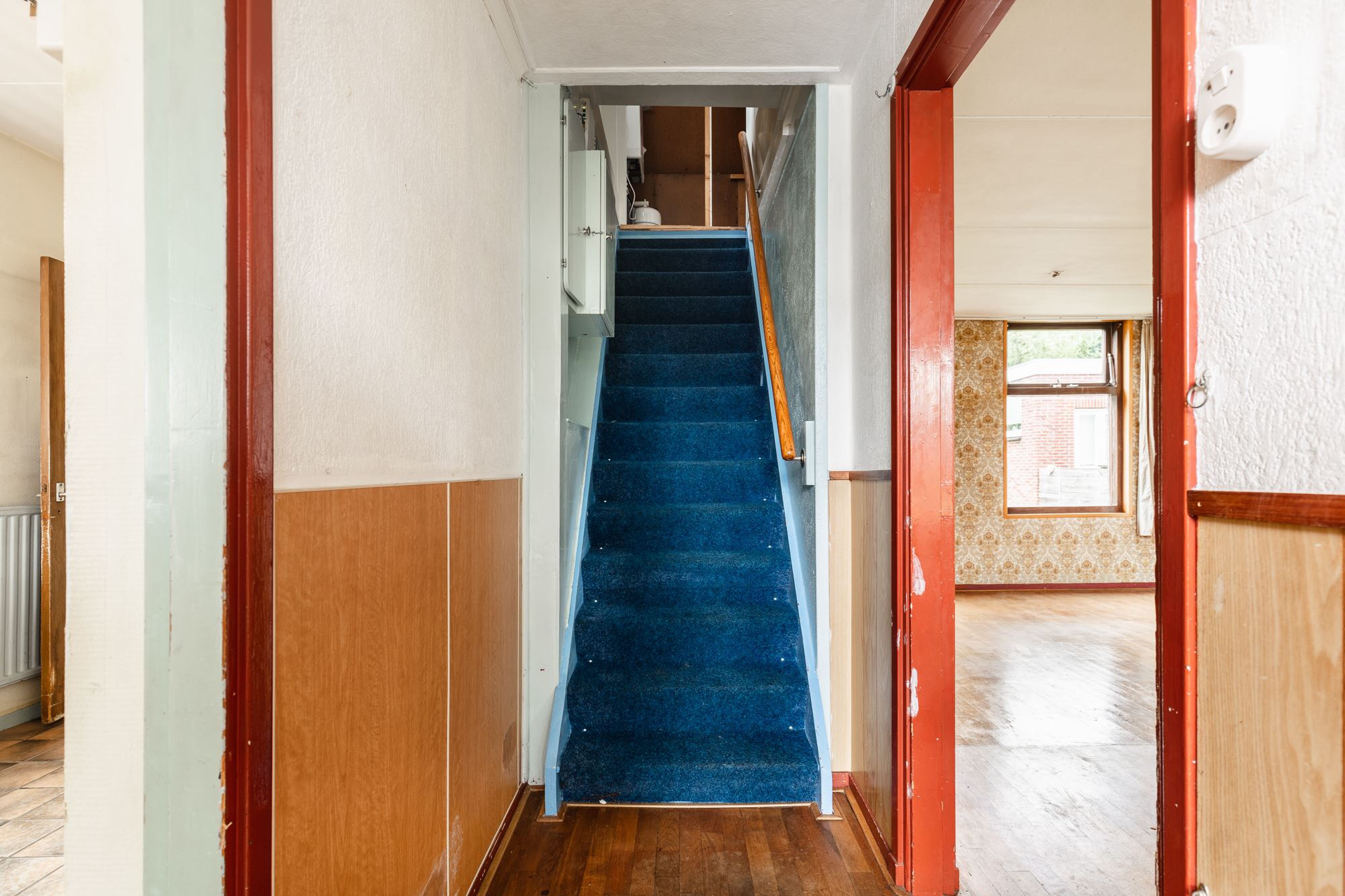 vervallen huis funda amsterdam