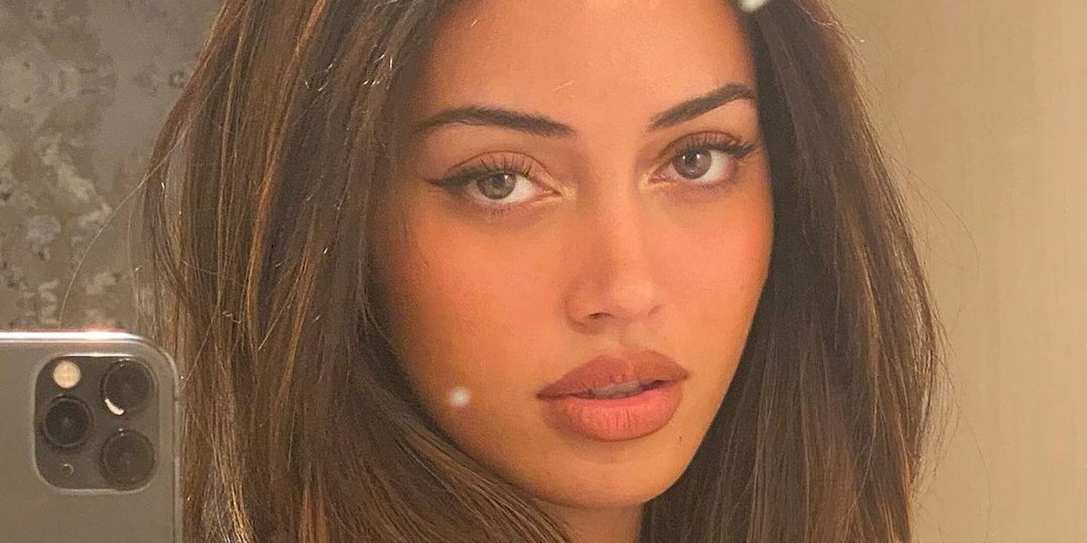 Nederlands topmodel Cindy Kimberly gaat topless op de cover van Maxim