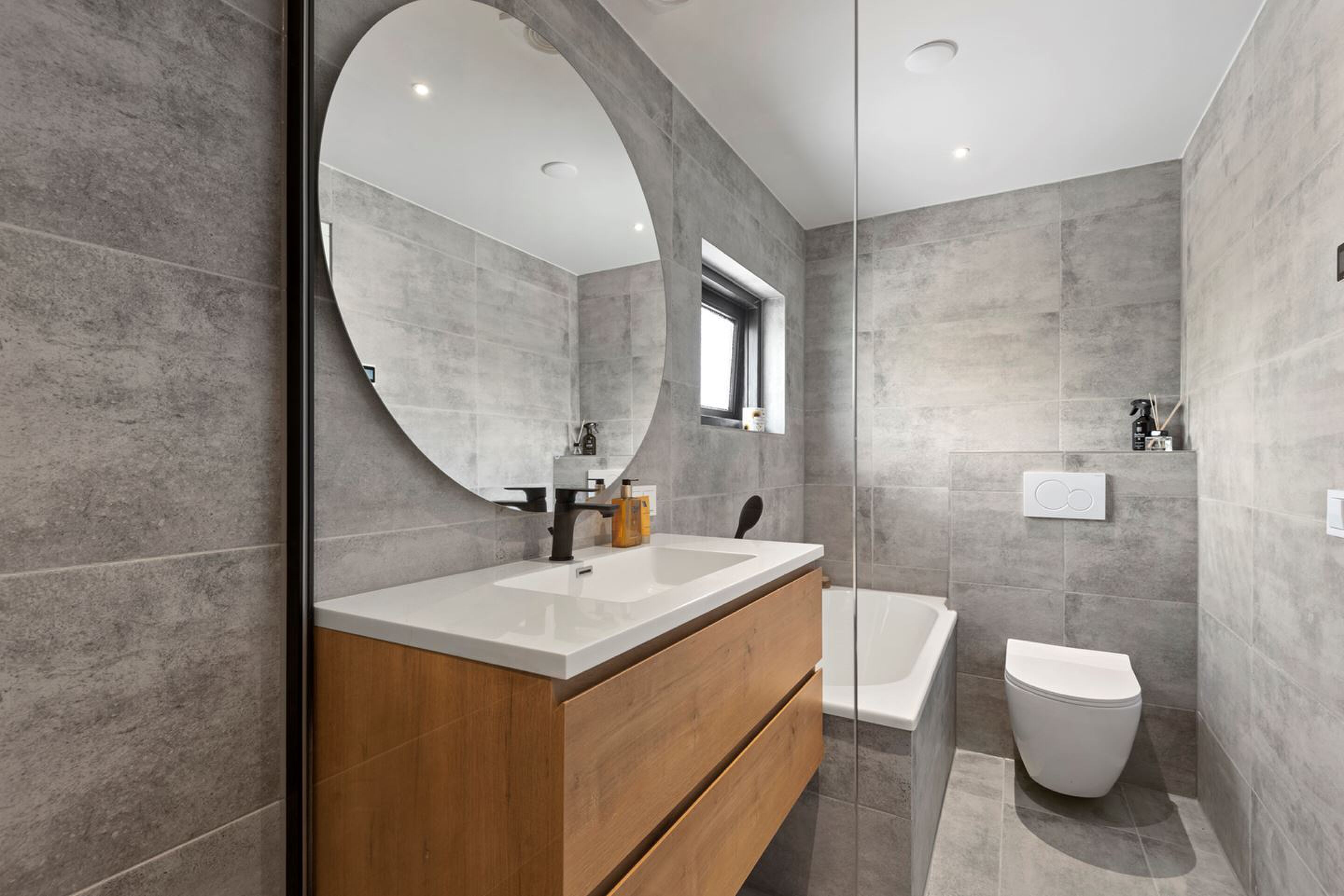 moderne badkamer funda huis te koop bennekom