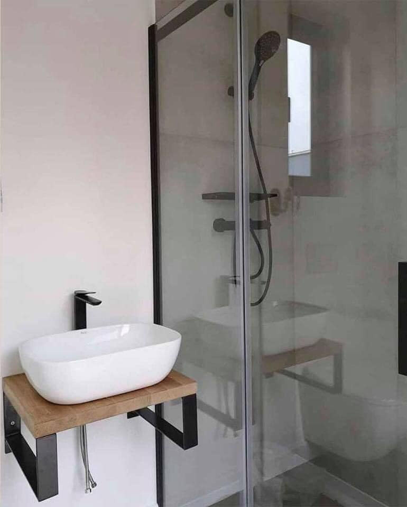 BADKAMER CONTAINER