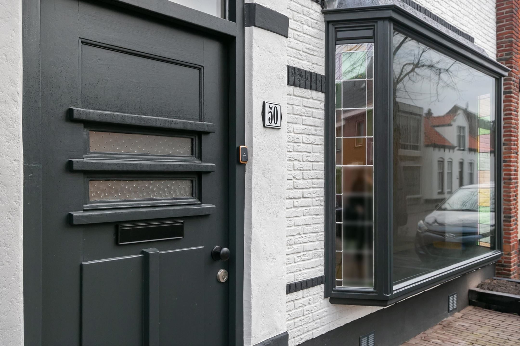 voorzijde-funda-huis-monster-makeover