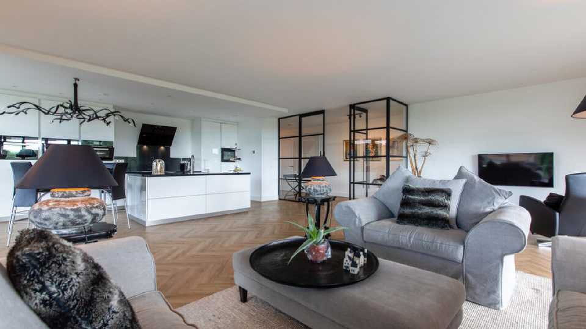 john de wolf appartement woonkamer