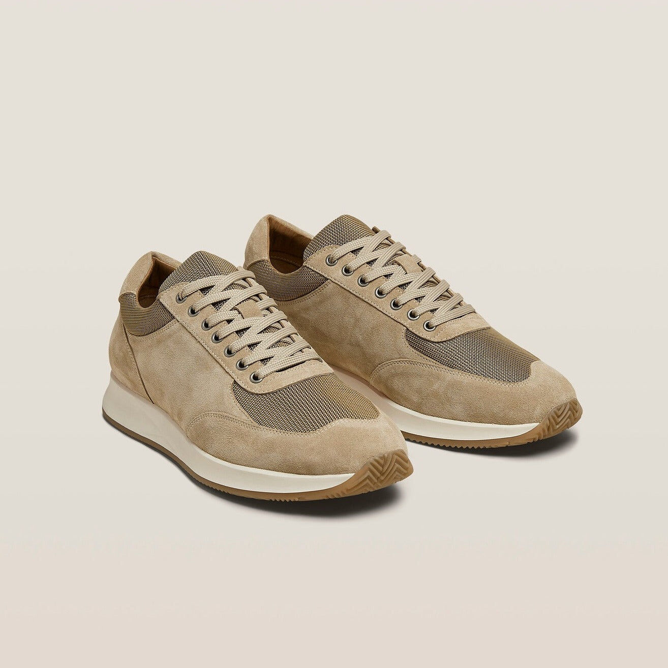 sneakers met dikke zool