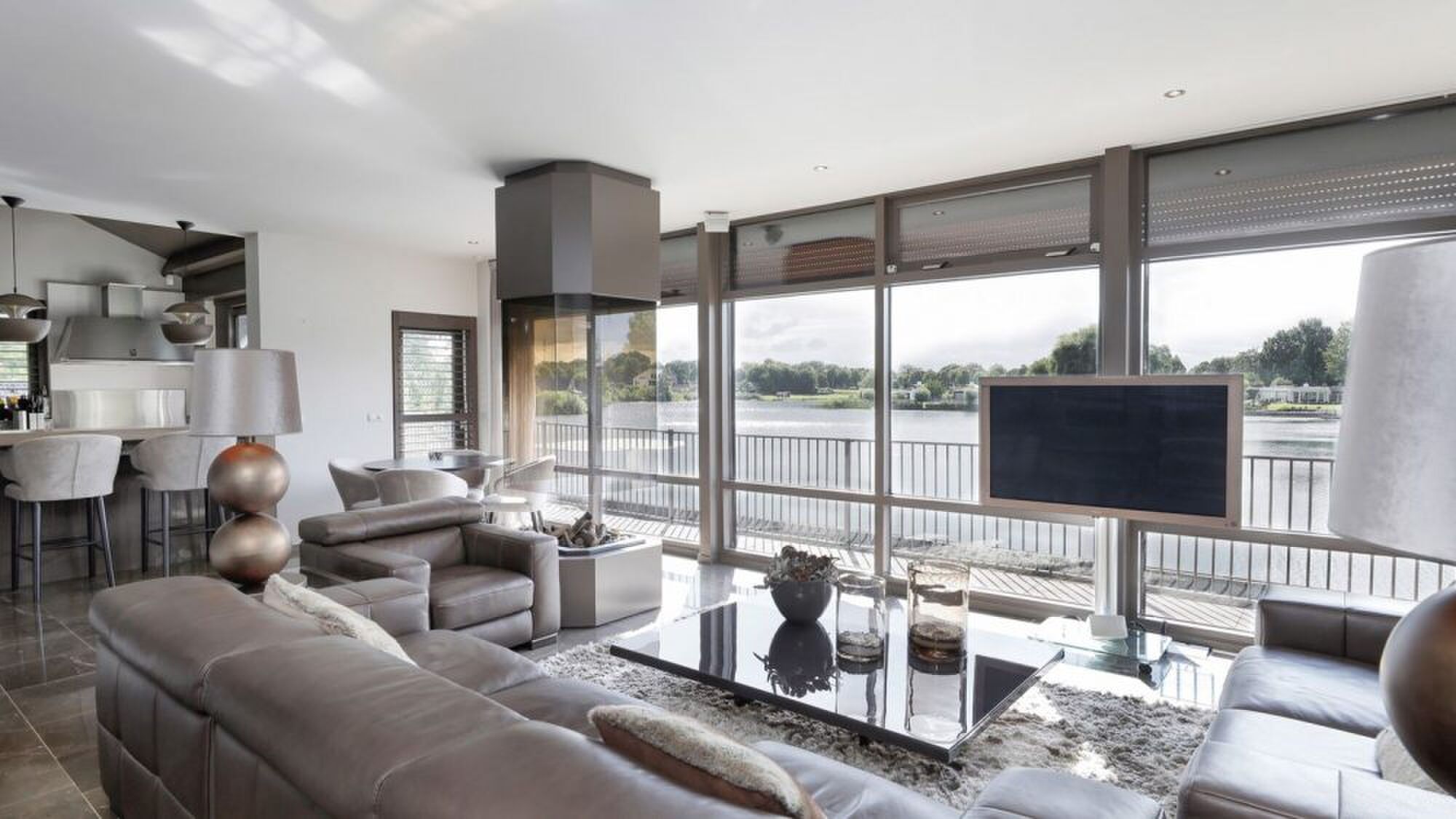 watervilla-woonkamer