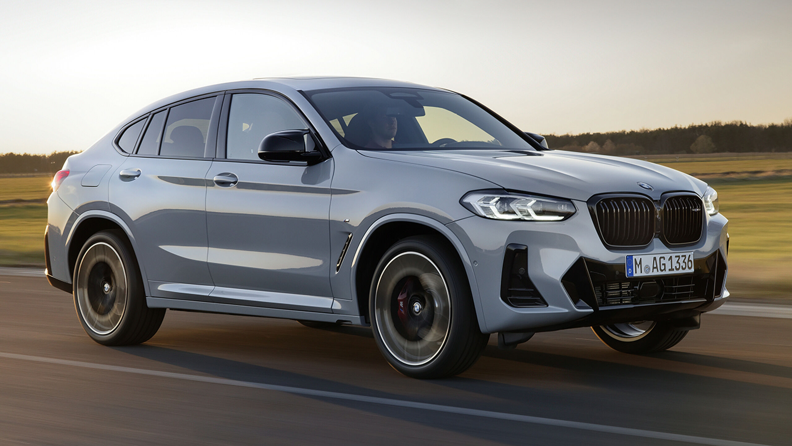 bmw x 4 auto dries roelvink