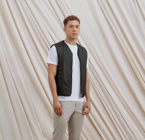 bodywarmer-combineren-casual-chic