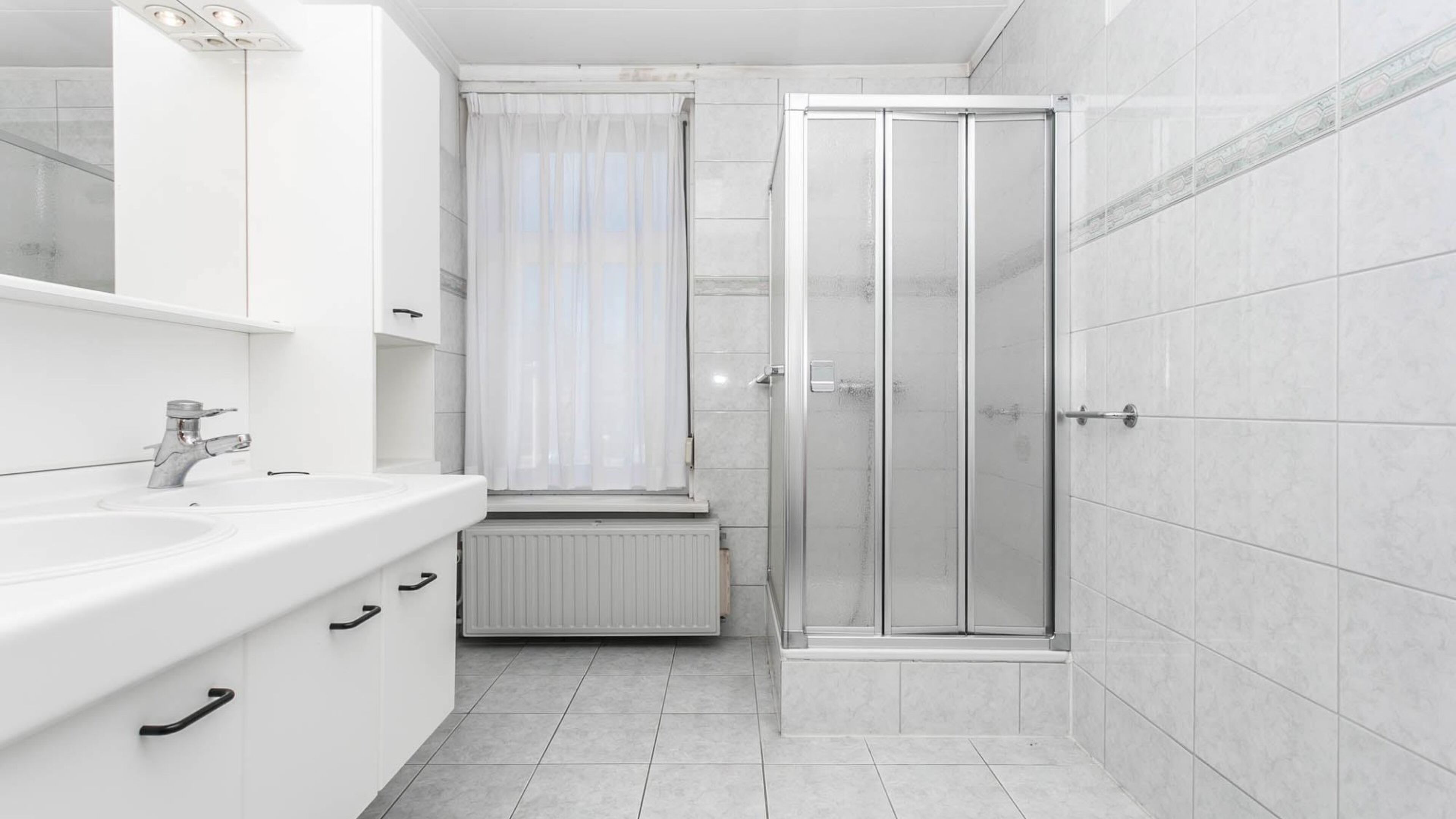 Nieuwe pand Dave Roelvink - badkamer