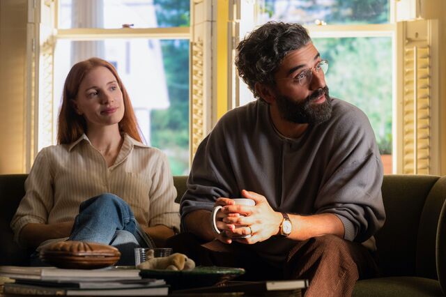 Oscar Isaac en Jessica Chastain in Scenes from a marriage