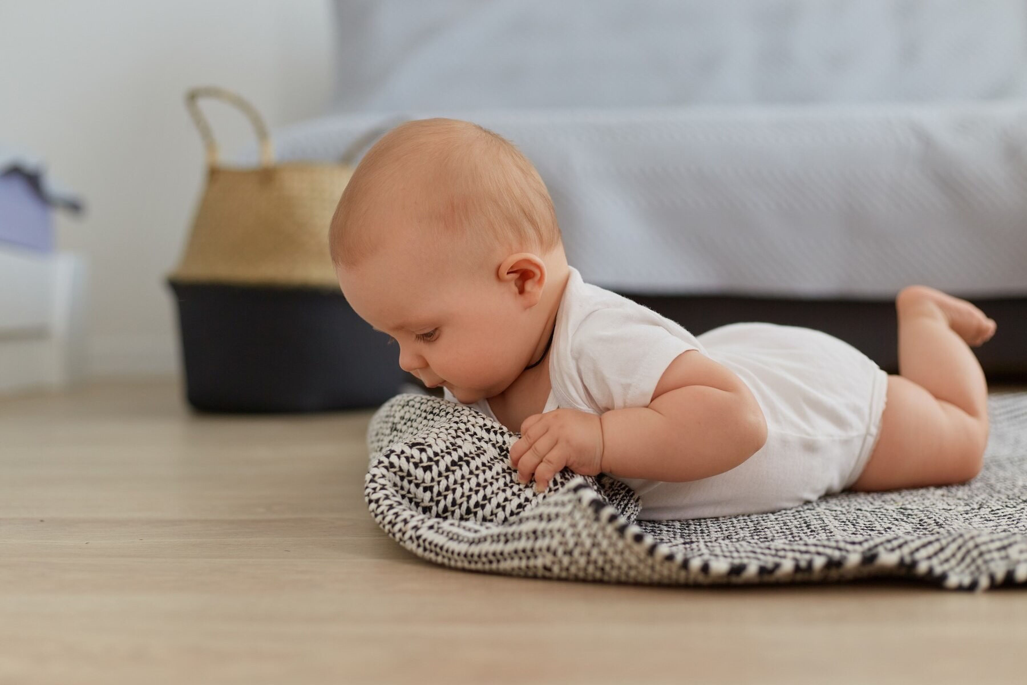 hoe duur zijn luiers baby per maand