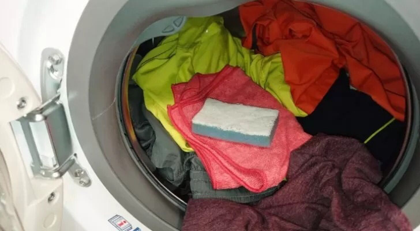 Last van pluisjes op je wasgoed? Met dit trucje is dat voorgoed verleden tijd
