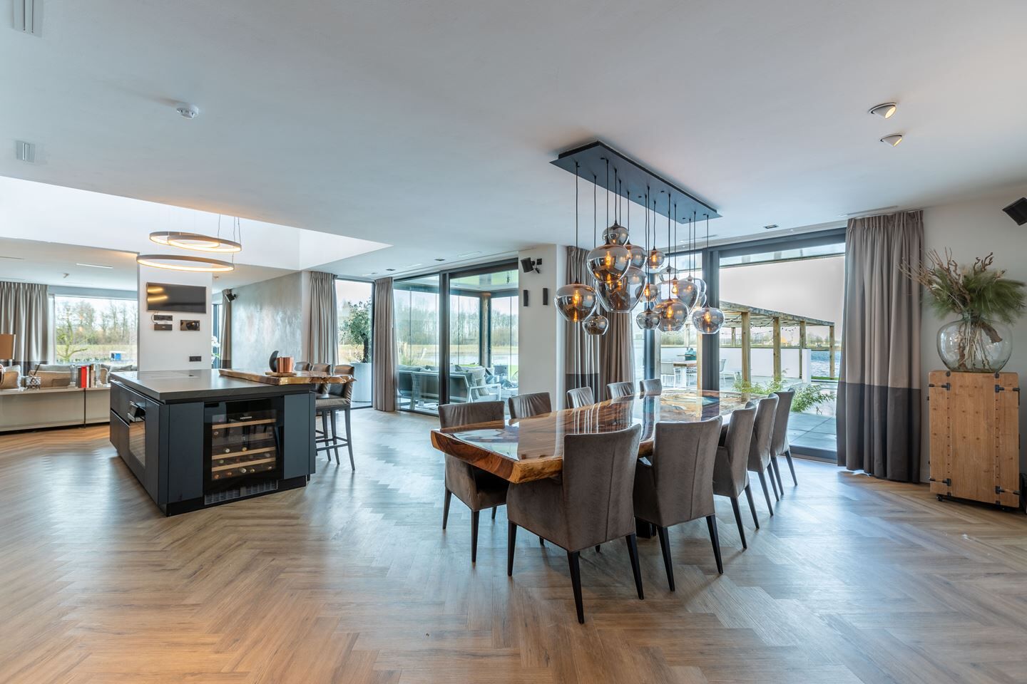 Woning Funda Emmeloord woonkamer