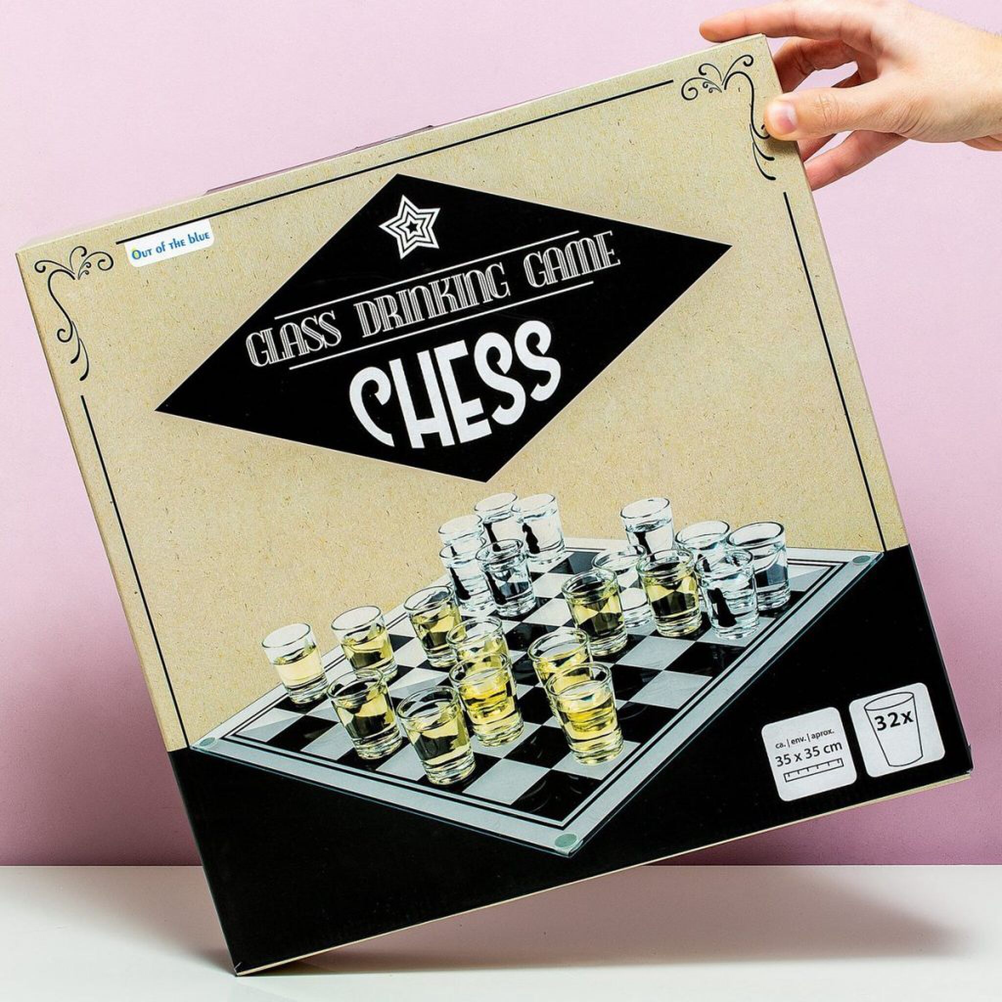 schaakbord drankglazen