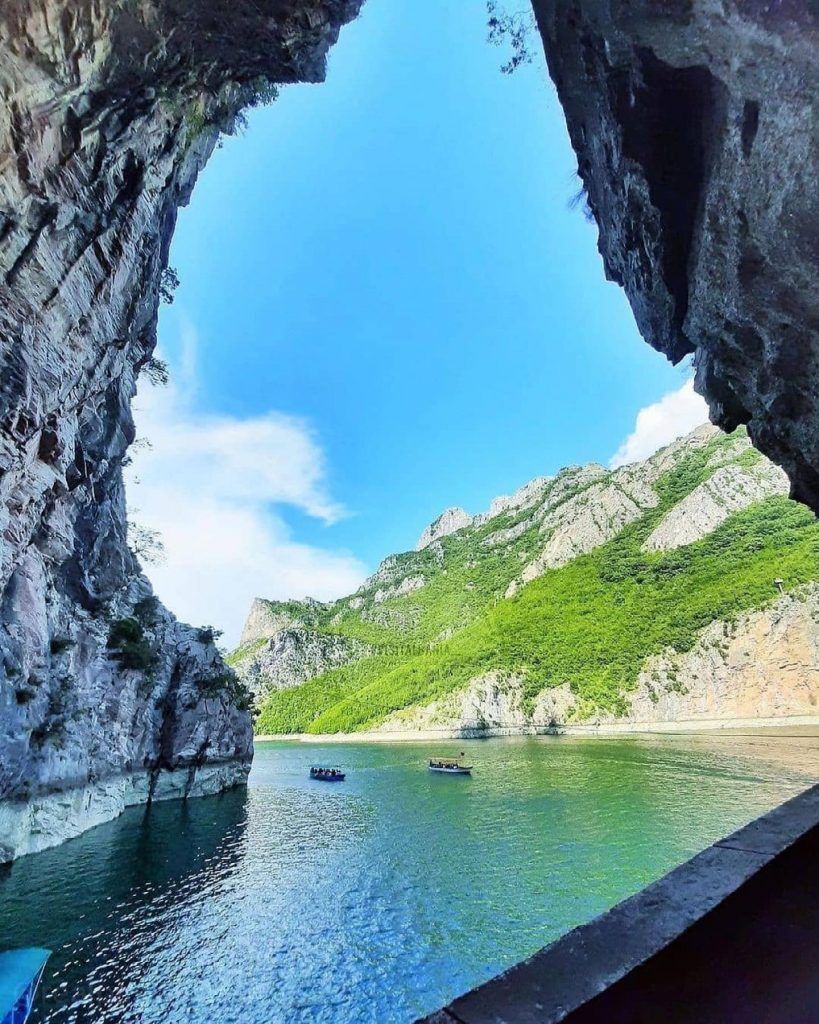 komani meer albanië