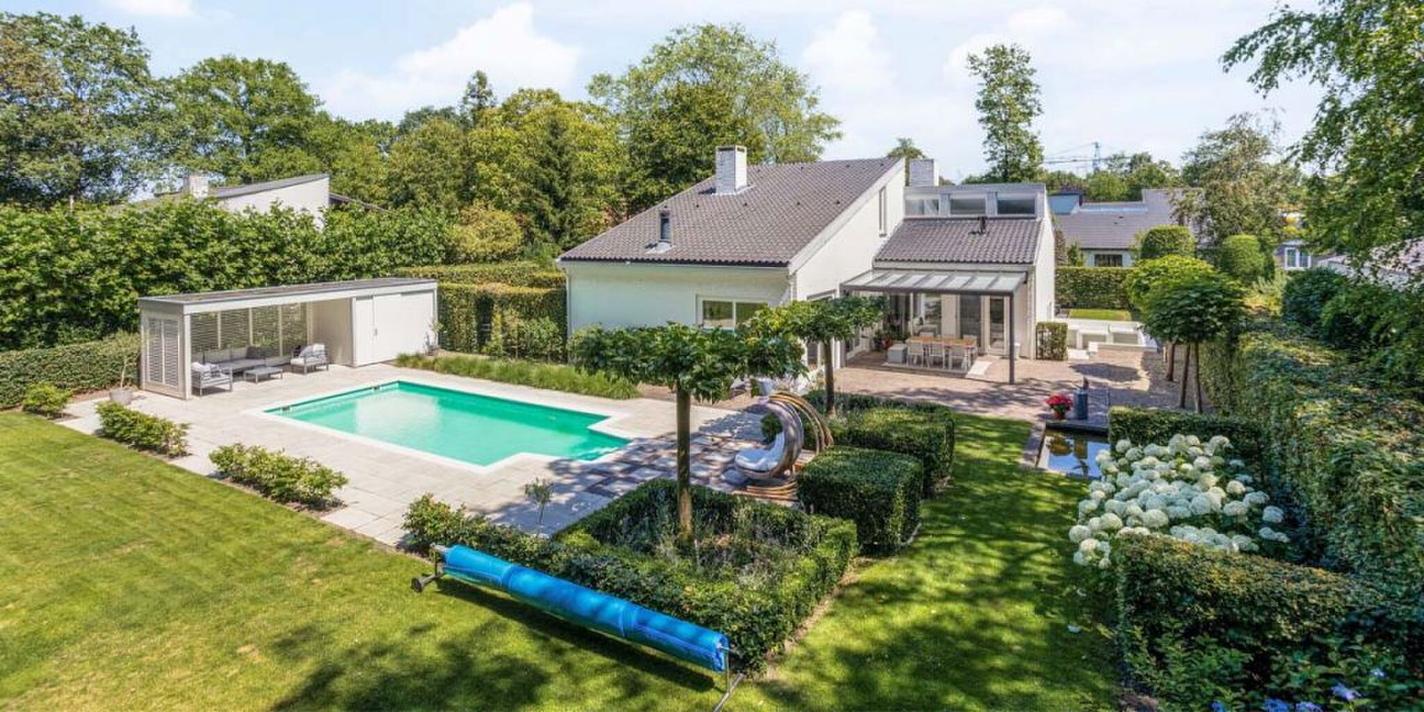 Jerdy Schouten koopt villa