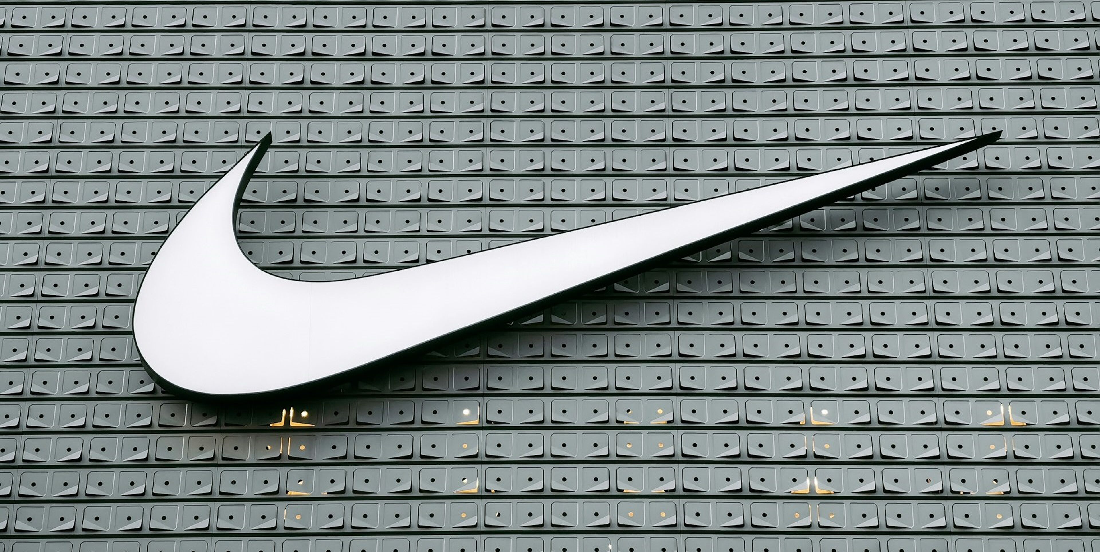 logo swoosh