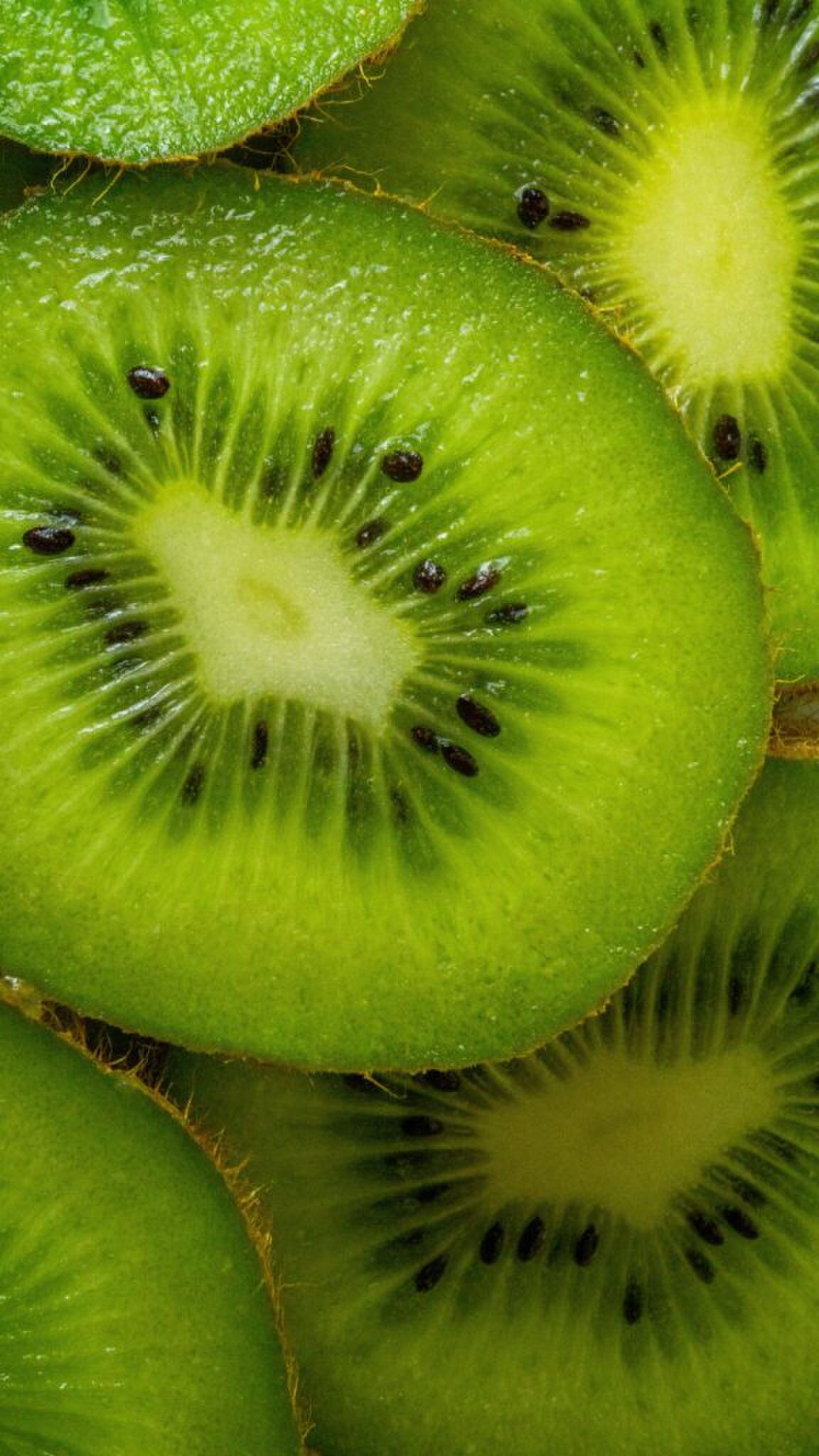 opengesneden kiwi's