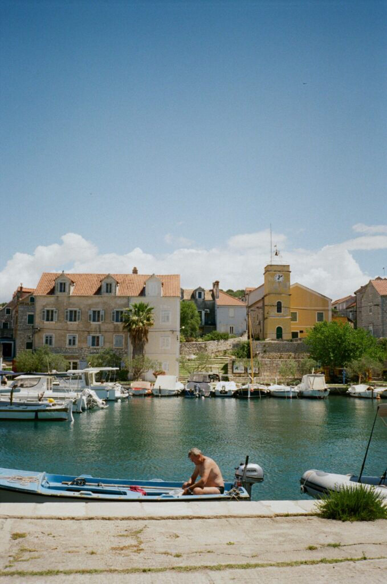 Boten in een haven in Kroati&euml;