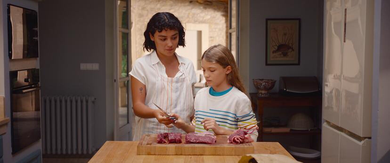 2 personages in Netflix film Delicious