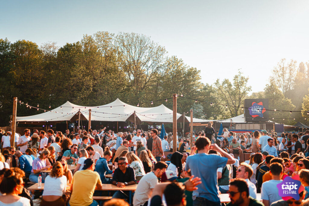 Mensen in het zonnetje bij TAPT festival