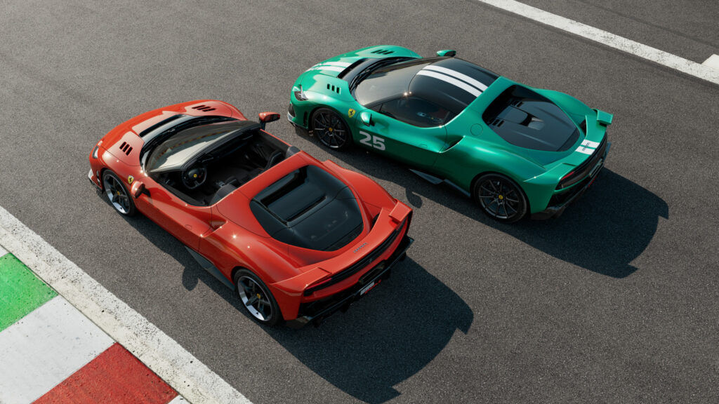 De Ferrari 296 Speciale en Ferrari 296 Speciale A bovenaf