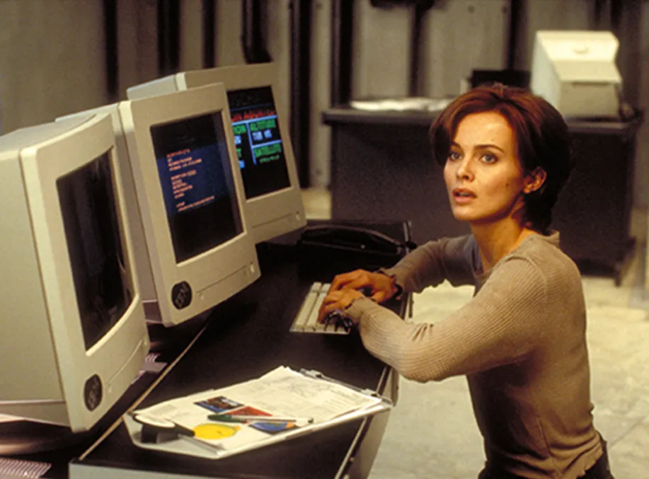 Izabella Scorupco in goldeneye