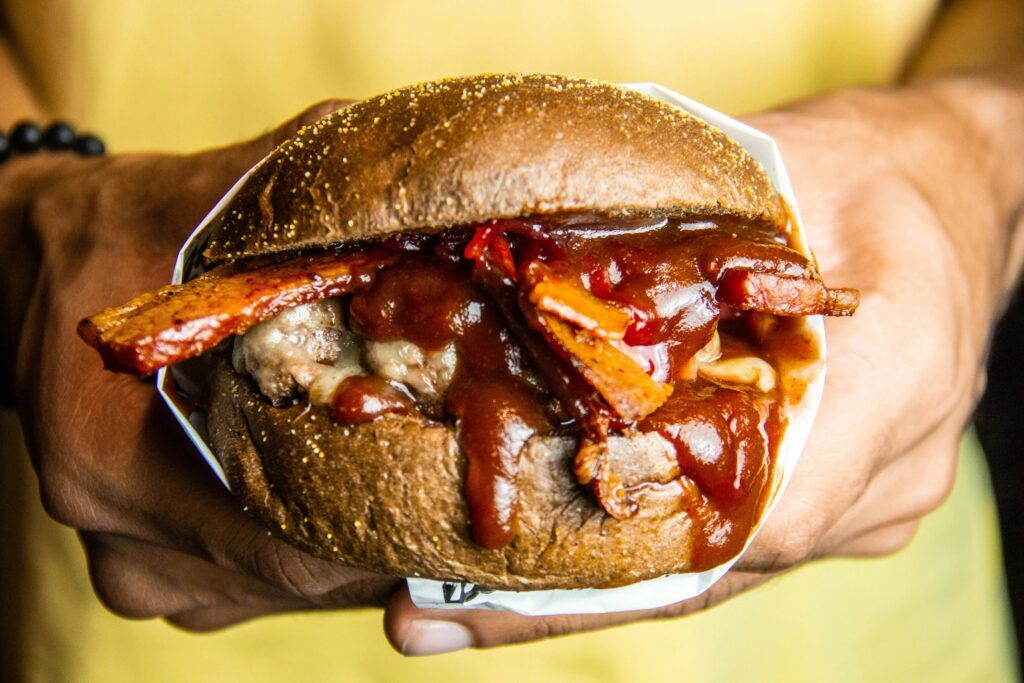 een hele dikke burger