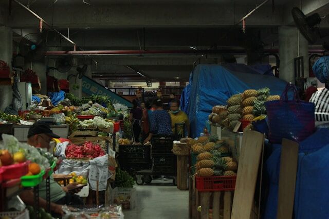 Boodschappen in een winkel