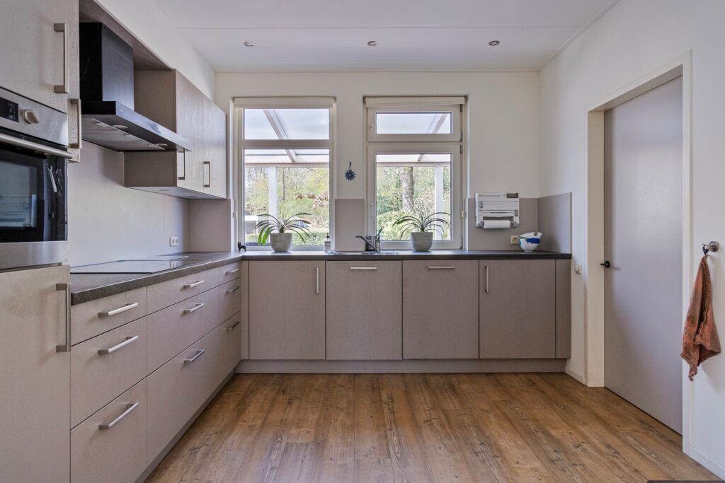 De keuken van de woning in Westerbork