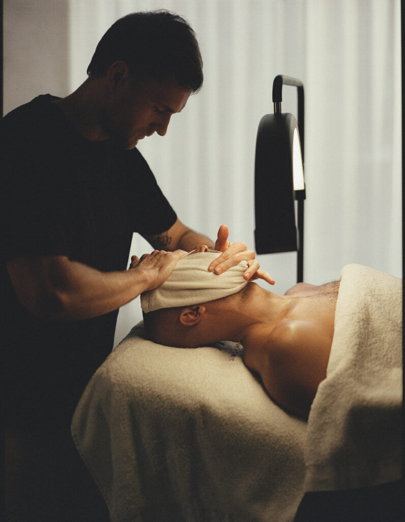 Een behandeling bij Salon d'Homme