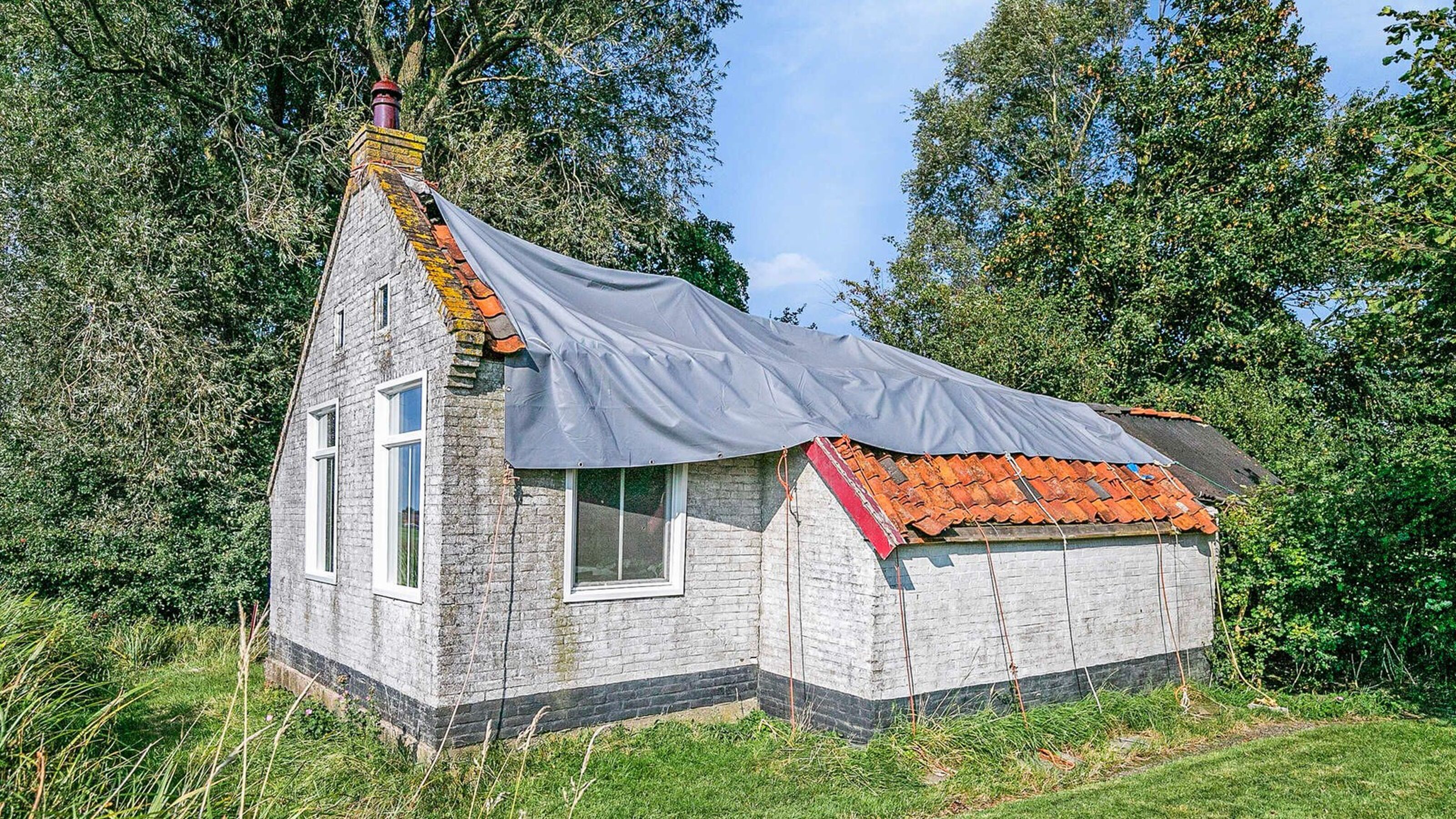 Heerlijk klusproject: oud turfgravershuisje op Funda te koop voor € 300.000,-