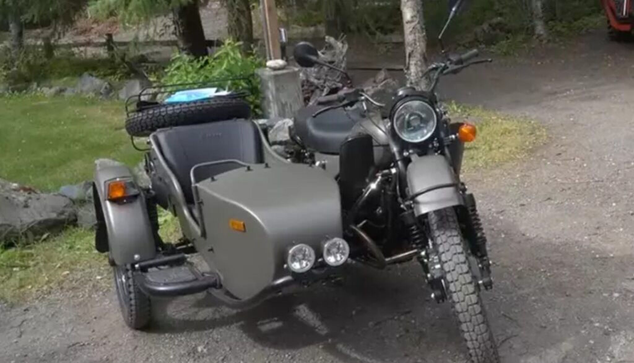 De motor die Poetin aan een man in Alaska gaf. 