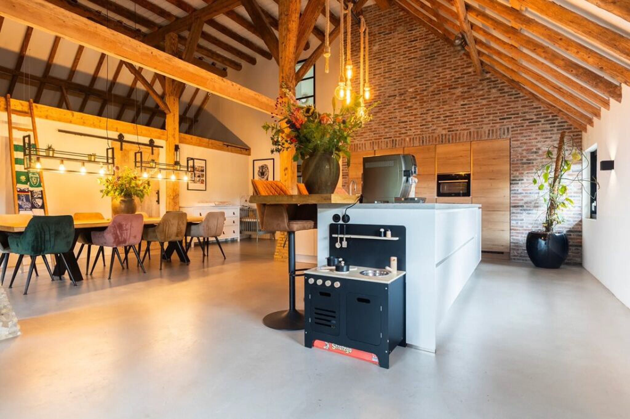 De indrukwekkende begane grond.