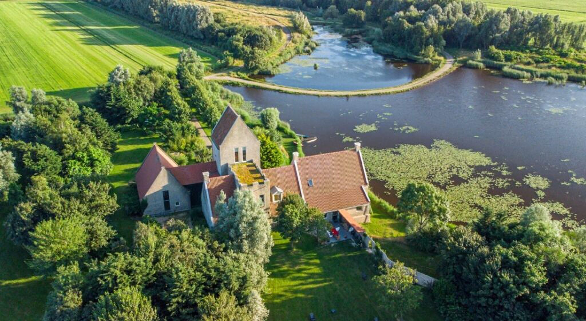 Het landgoed in Friesland.