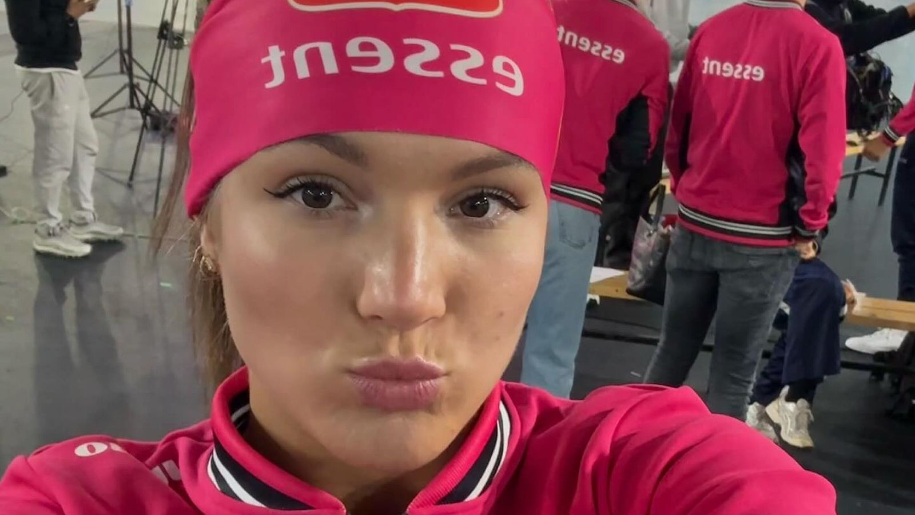 De knappe schaatsster Angel Daleman zet Nederland op z’n kop