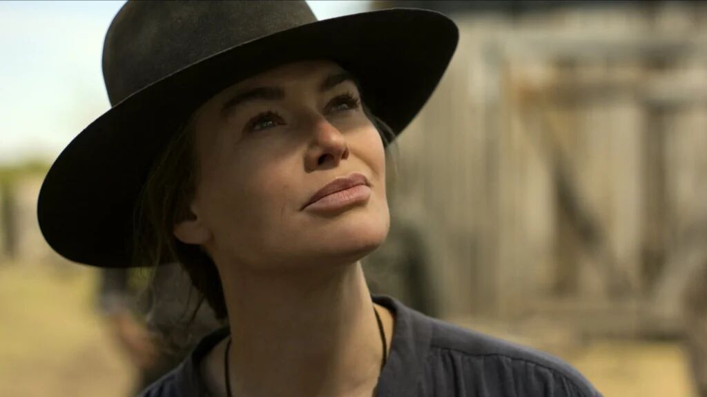 Lena Headey in The Abandons