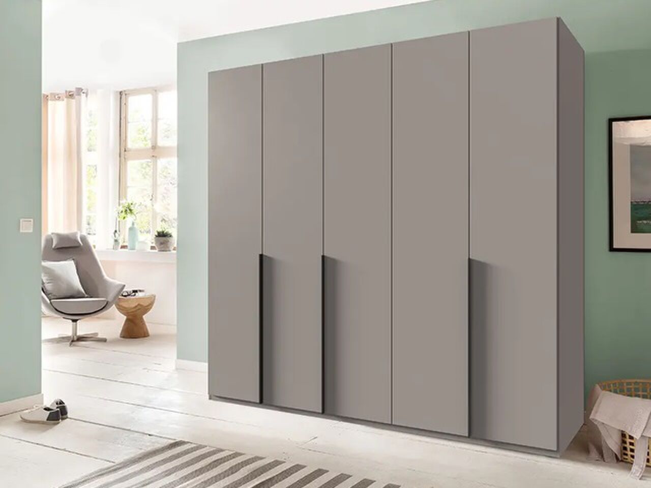 greige kledingkast leen bakker milaan