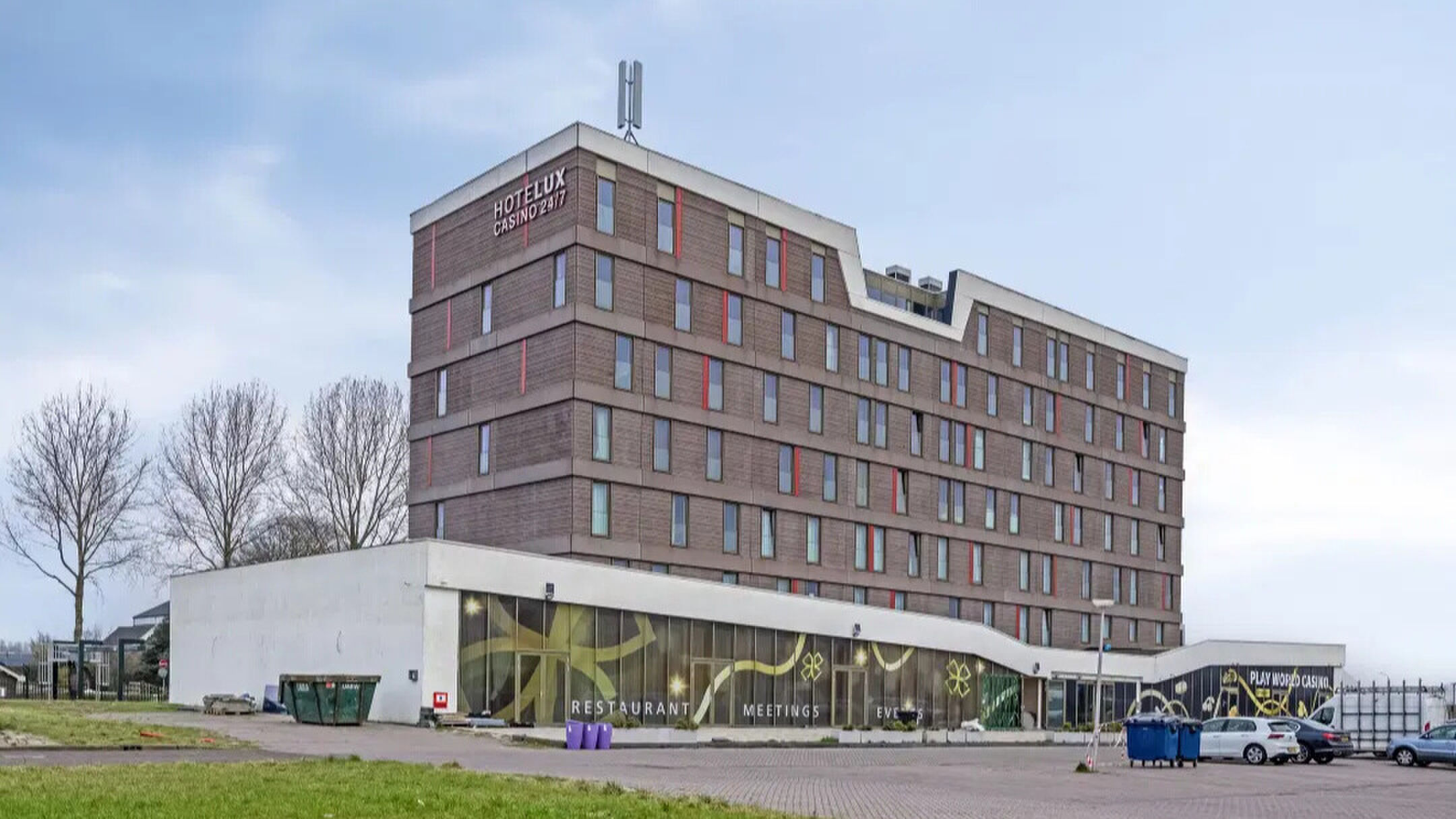 Man uit Lelystad koopt per ongeluk voor € 23.000.000,- een hotel door typefout, wat nu?
