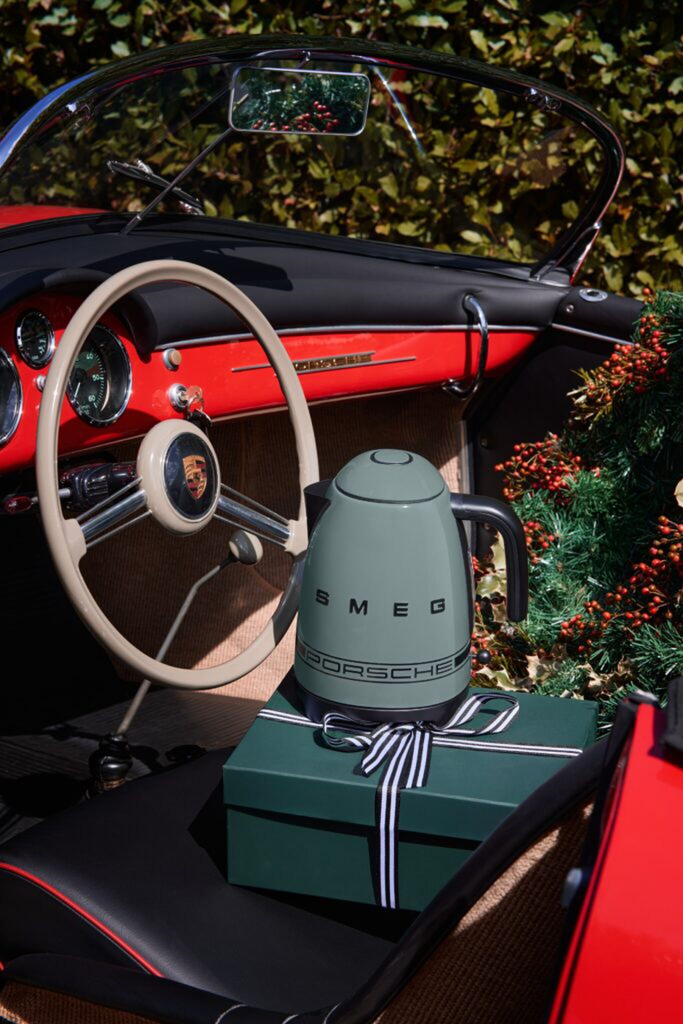 SMEG would like you to include their new Christmas Assets of the kettle in the Shade Gree