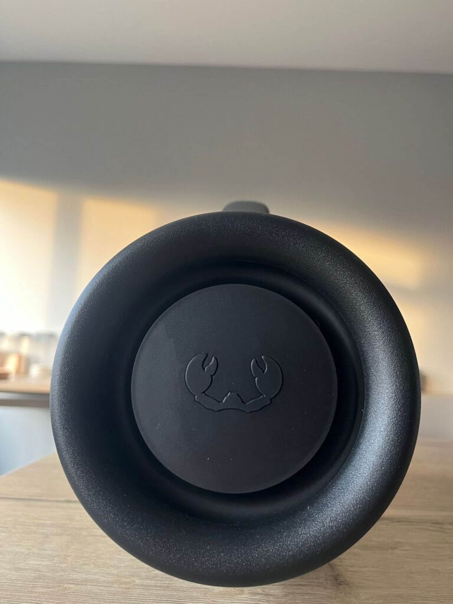 Zijaanzicht van de speaker van Action