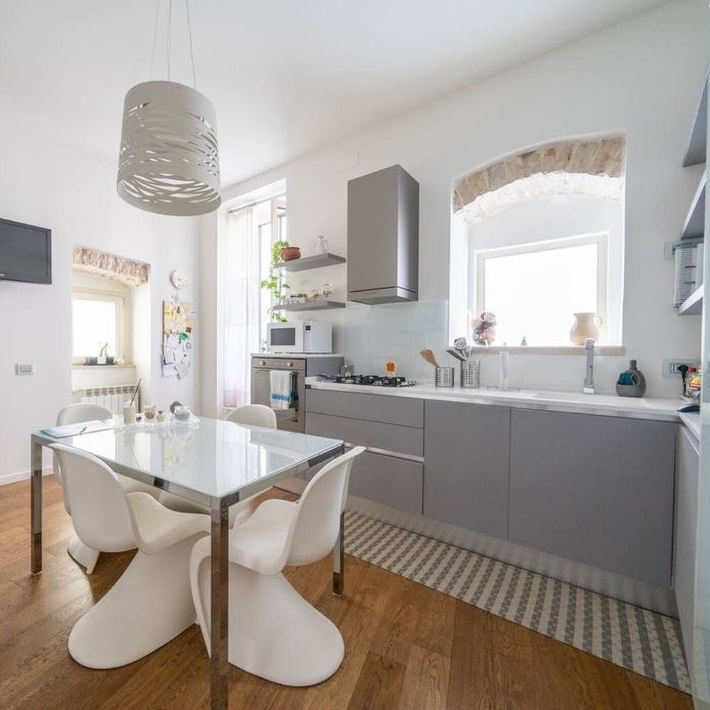 De keuken van het karakteristieke huisje in Itali&euml;