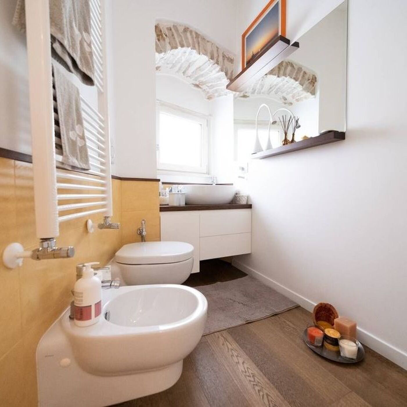 De badkamer van het karakteristieke huisje in Itali&euml;